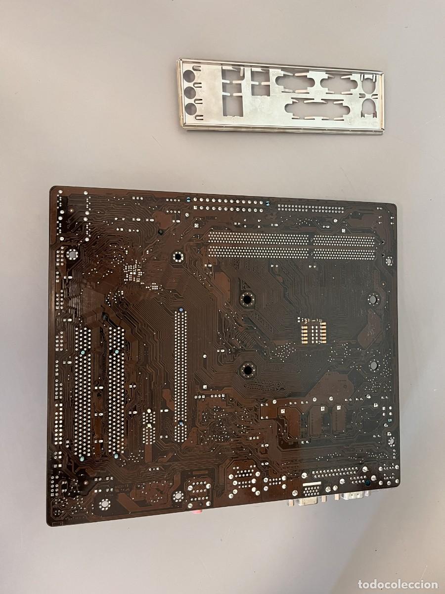 Segunda mano: ASUS M4N68T-M V2 AM3 (Para piezas) - Foto 4