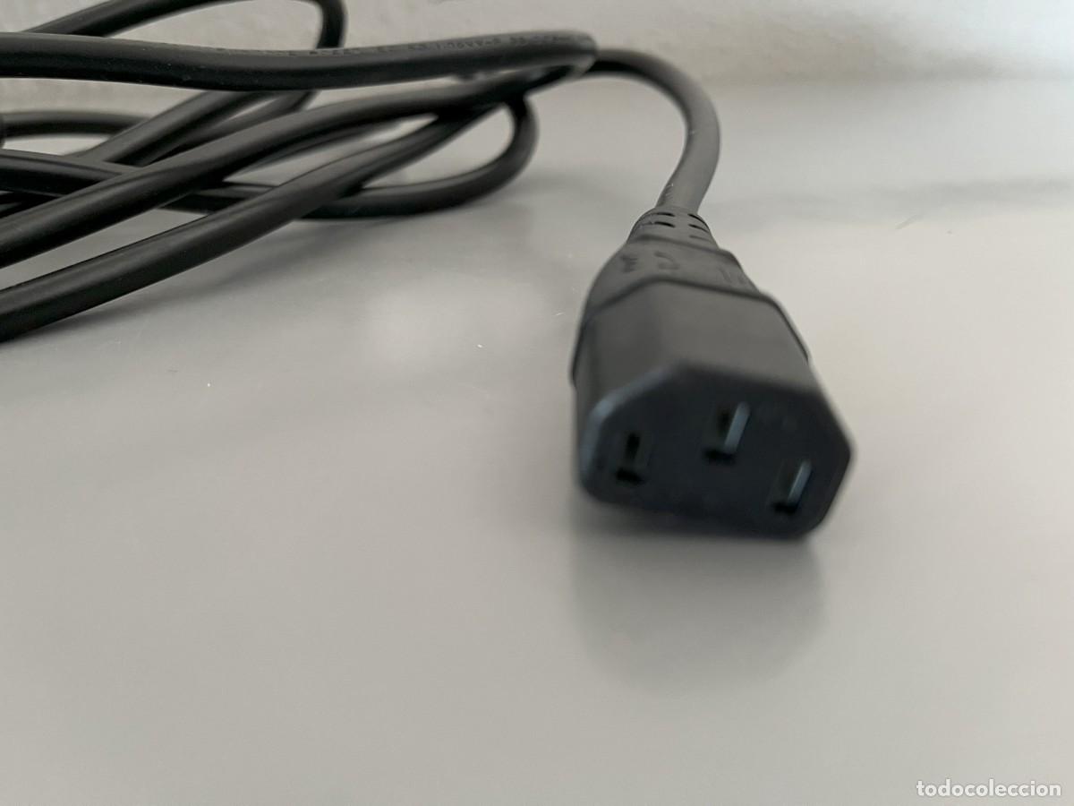 Segunda mano: Cable Alimentaci&oacute;n PC C13 (Varios) - Foto 4