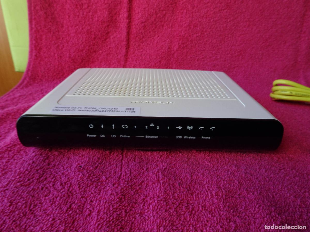 Segunda mano: Router Thomson TCW770 funcionando con accesorios - Foto 2