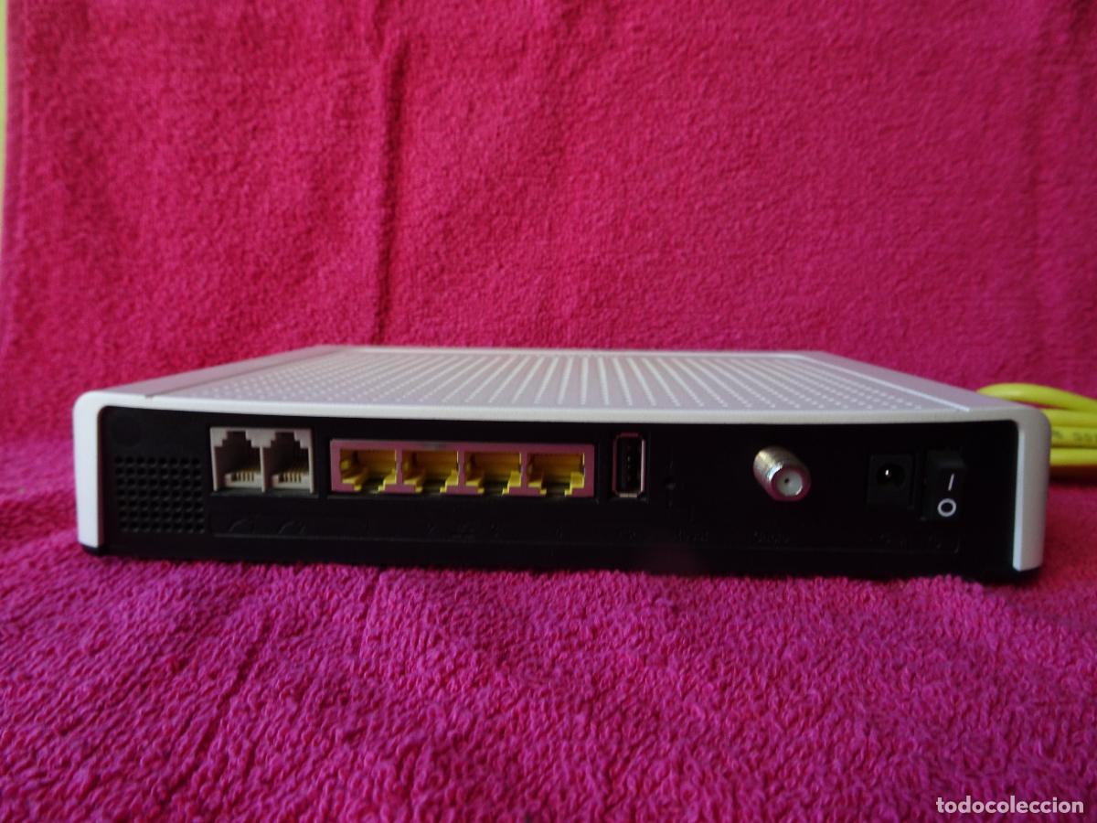 Segunda mano: Router Thomson TCW770 funcionando con accesorios - Foto 3