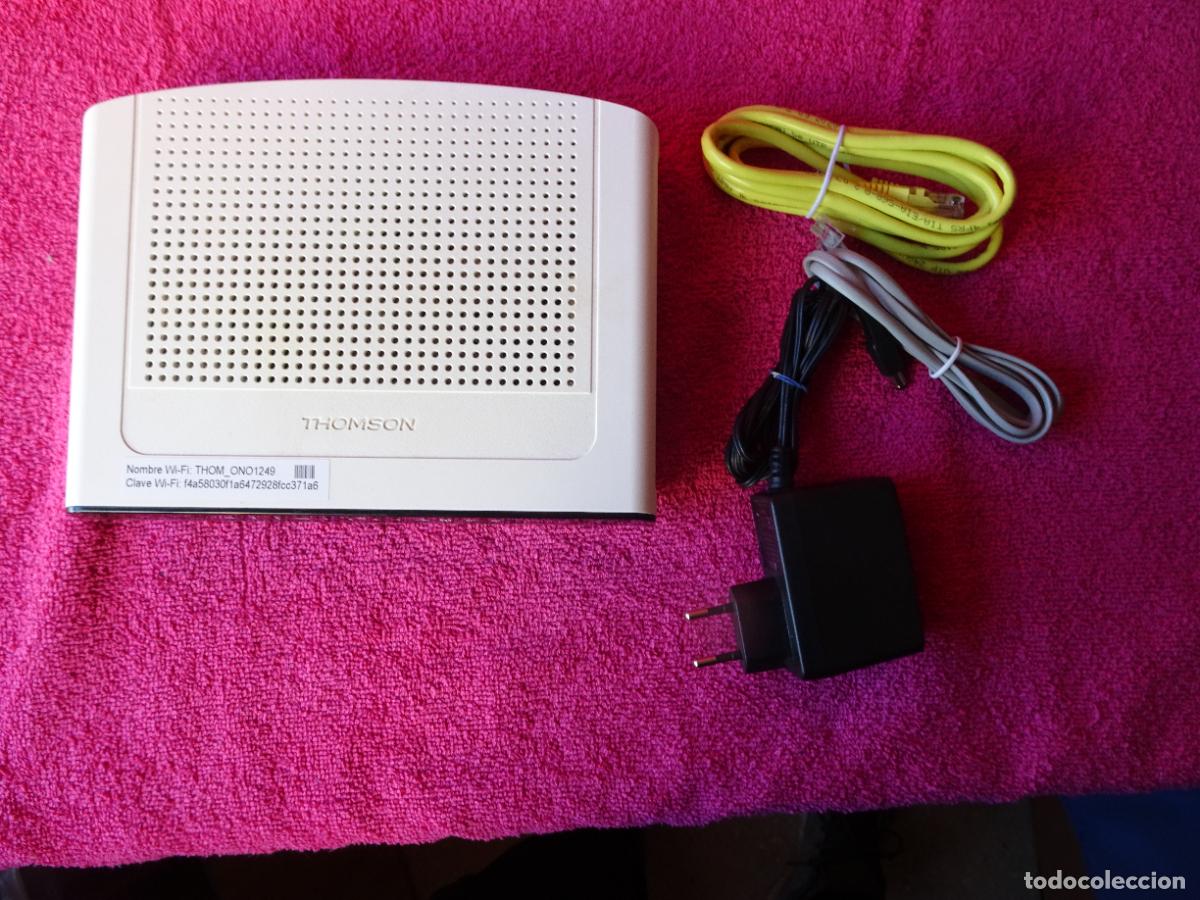 Segunda mano: Router Thomson TCW770 funcionando con accesorios
