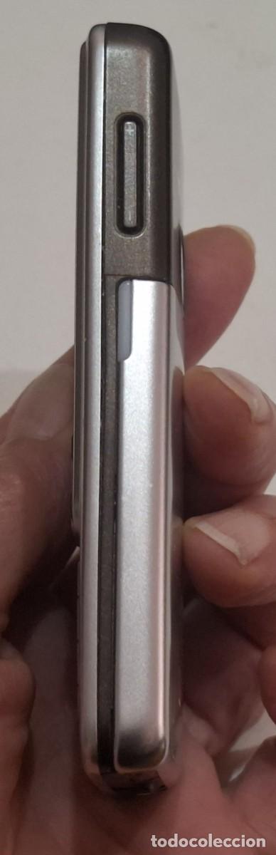 Segunda mano: TELEFONO M&Oacute;VIL NOKIA 6300 PLATEADO - Foto 4