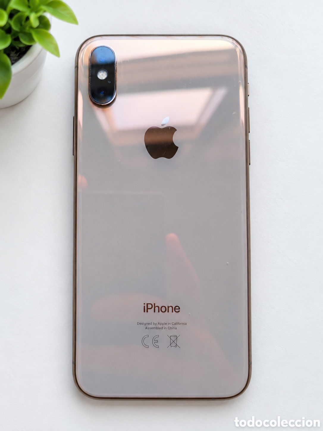 Segunda mano: iPhone XS oro pantalla agrietada. - Foto 2