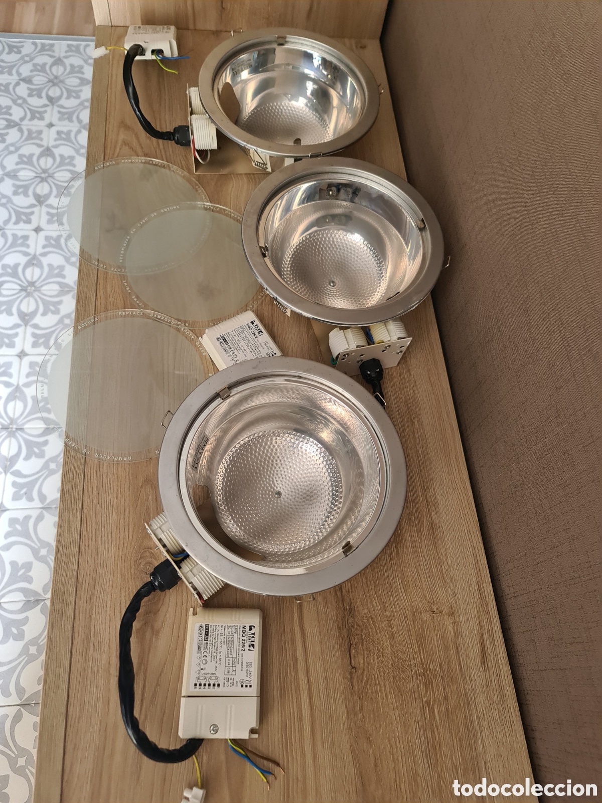 Segunda mano: Lote 3 focos empotrables/ downlight. - Foto 2