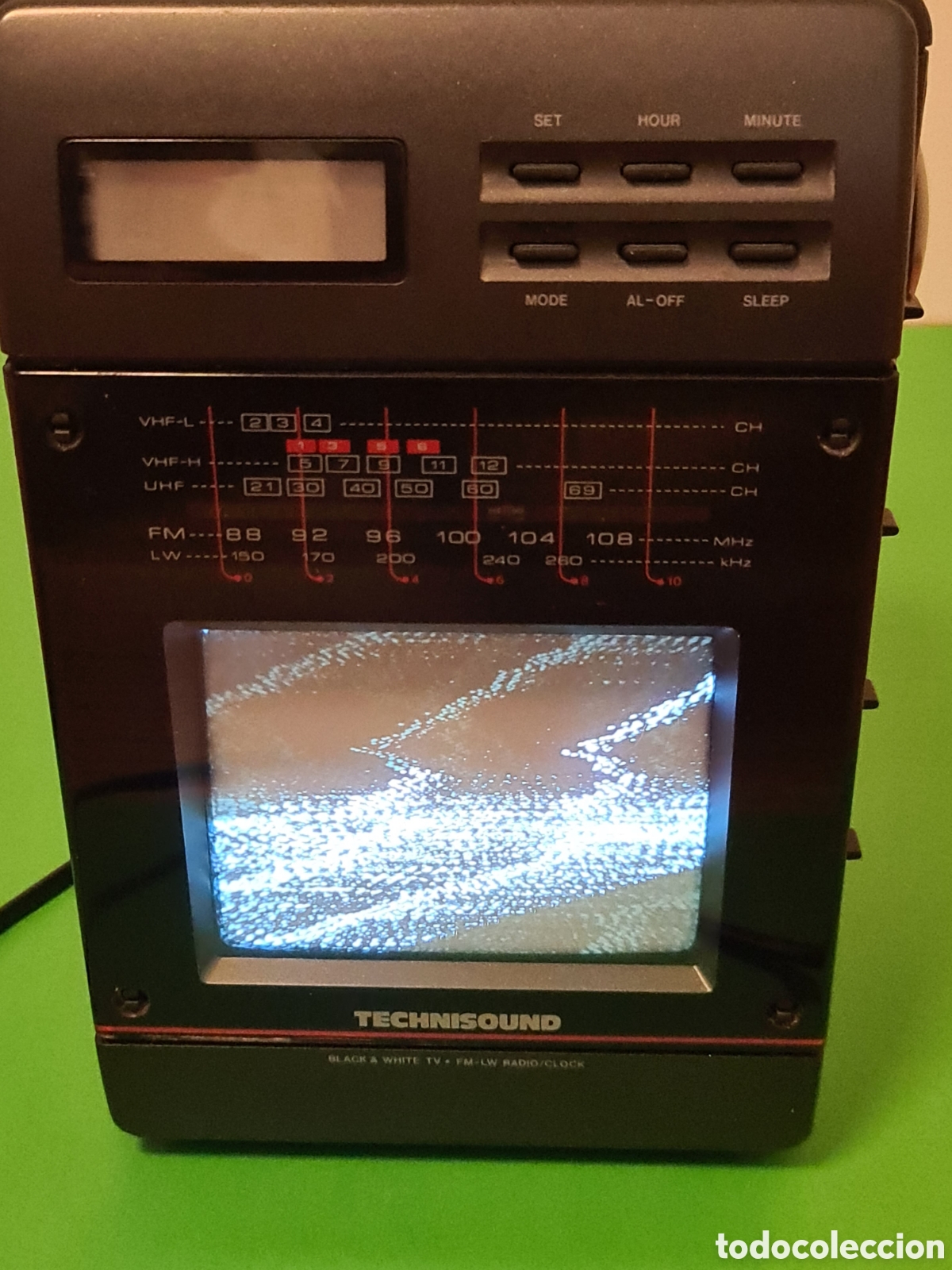 Segunda mano: TECHNISOUND RADIO- TV Port&aacute;til. - Foto 19