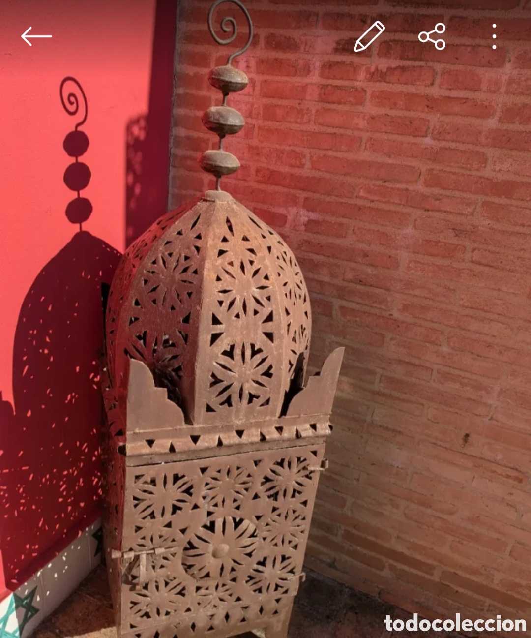 Segunda mano: Farol marroqu&iacute;, de metal y de color marr&oacute;n - Foto 1