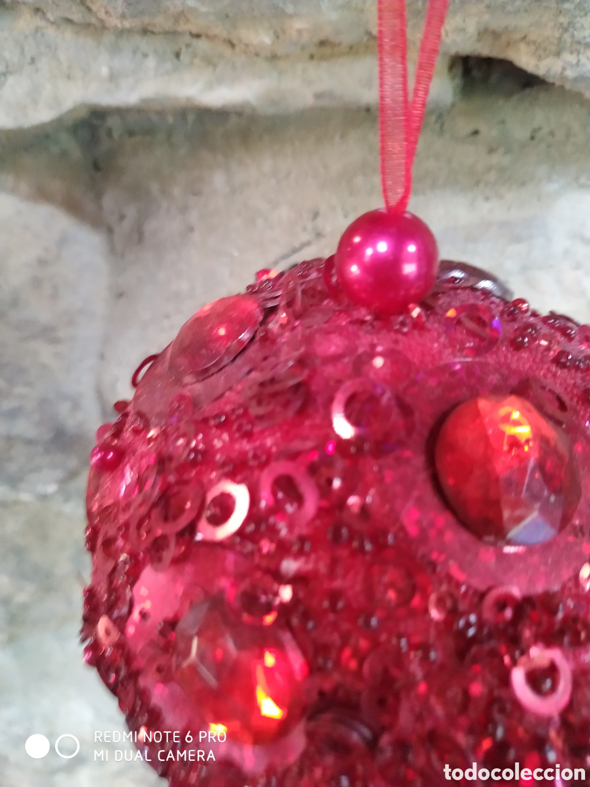 Segunda mano: Bolas navide&ntilde;as realizadas con lentejuelas - Foto 5