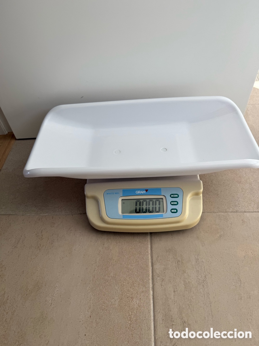 Second-Hand: BALANZA DIGITAL BEB&Eacute; GRAM DE FARMACIA PRECISION