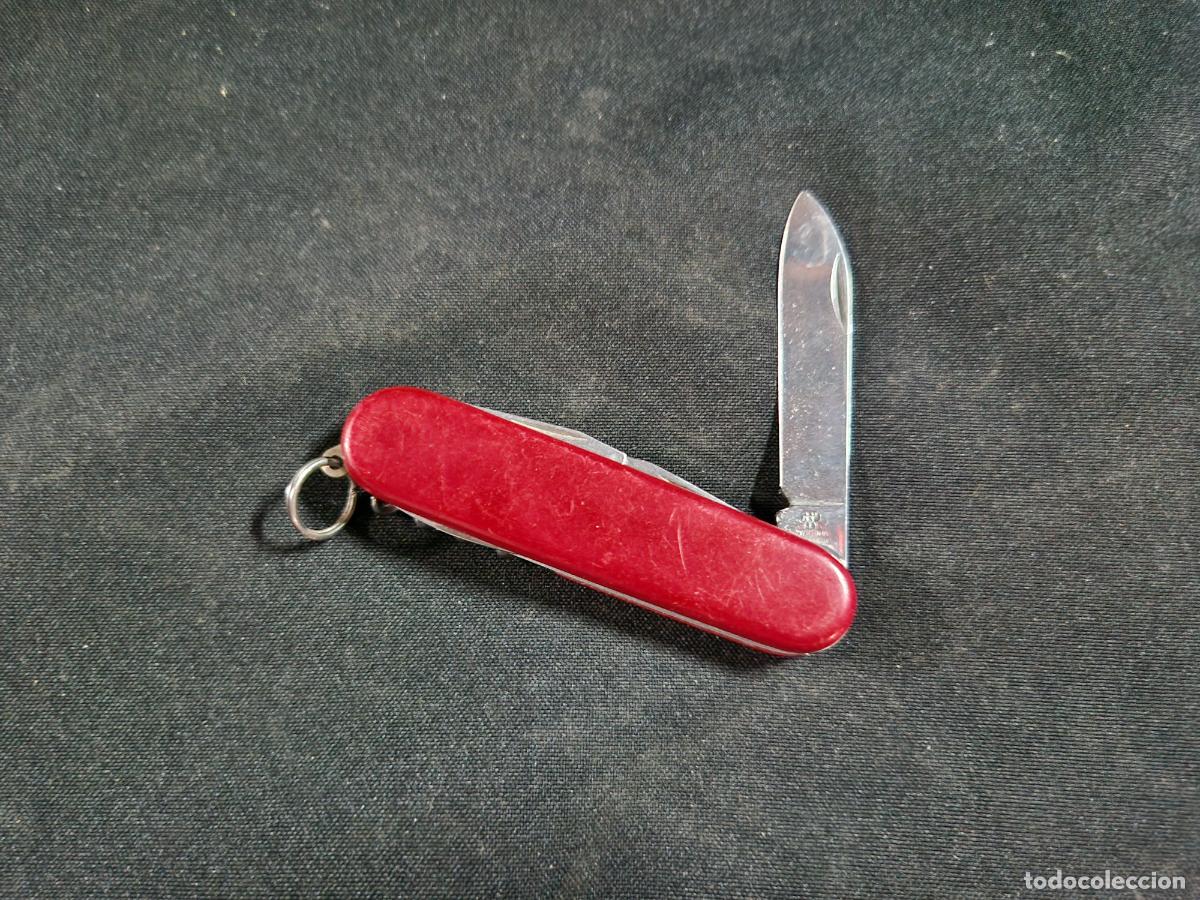 Segunda mano: BONITA NAVAJA. COLOR ROJA