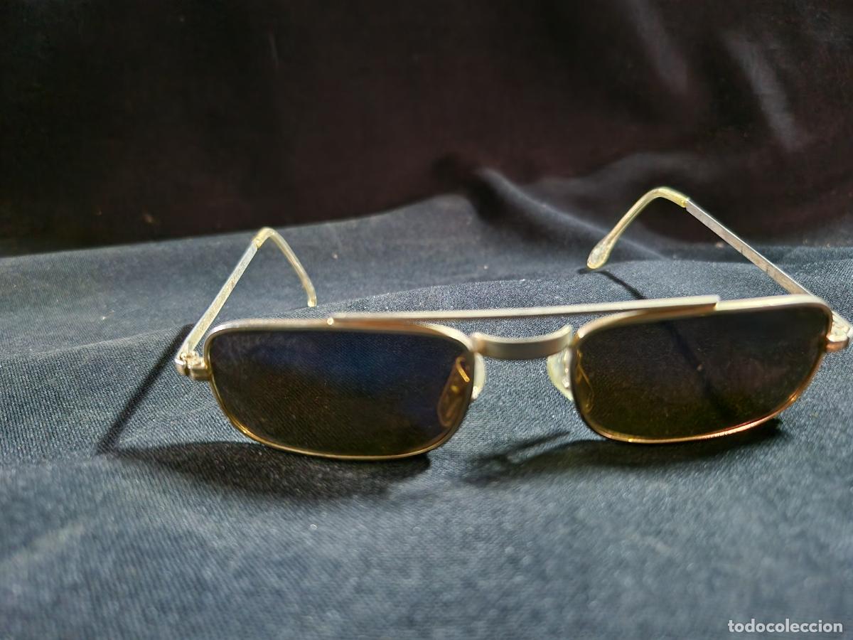 Segunda mano: BONITAS GAFAS DE SOL.