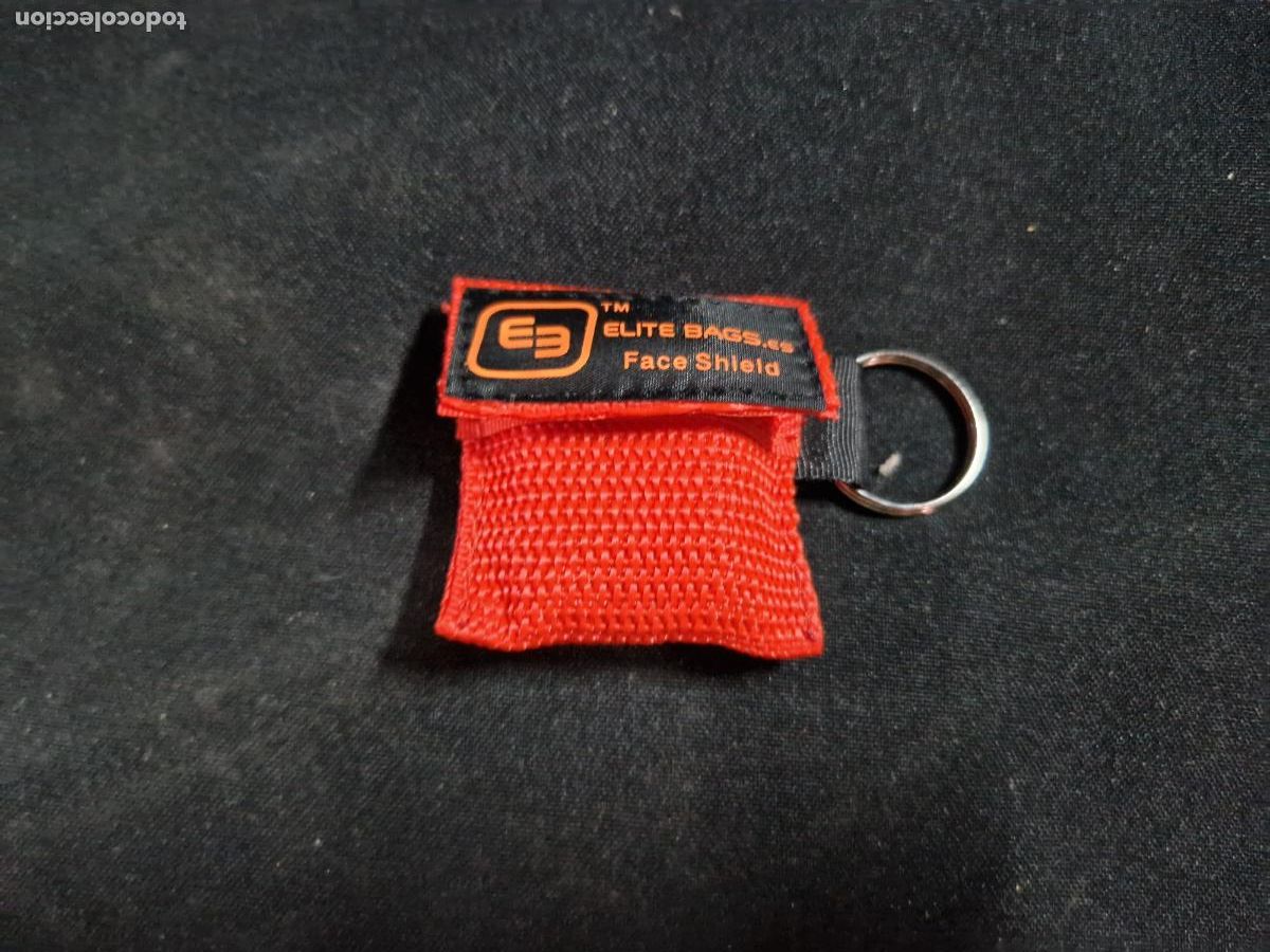 Segunda mano: BONITO LLAVER. COLOR ROJO. ERITE BAGS.