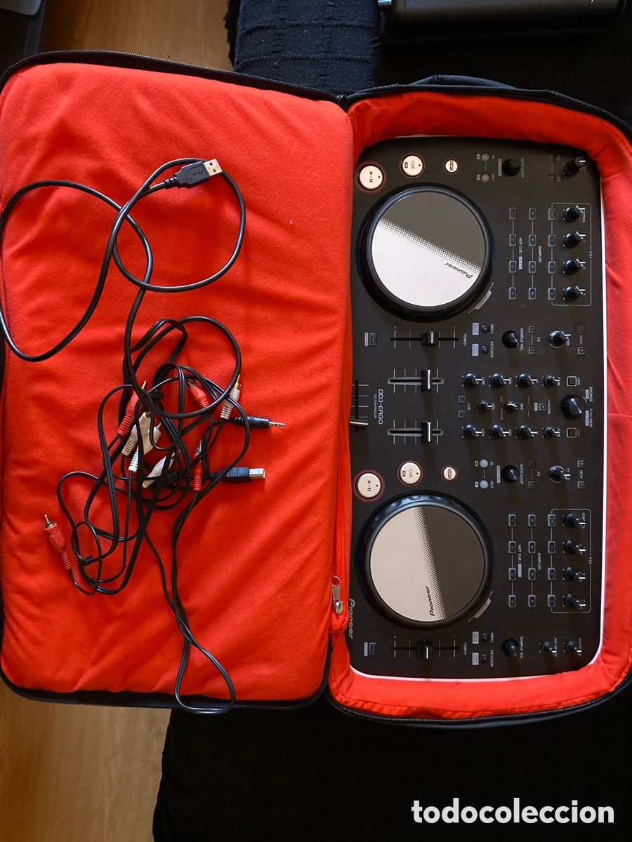 Segunda mano: Mesa controlador de DJ - Foto 2
