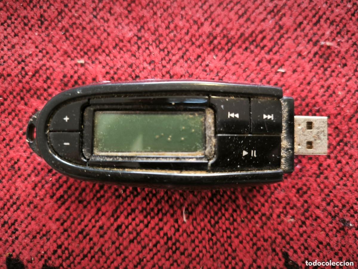 Segunda mano: Reproductor MP3 USB Thomson Lyra 512 MB WM1496BFM - Vintage