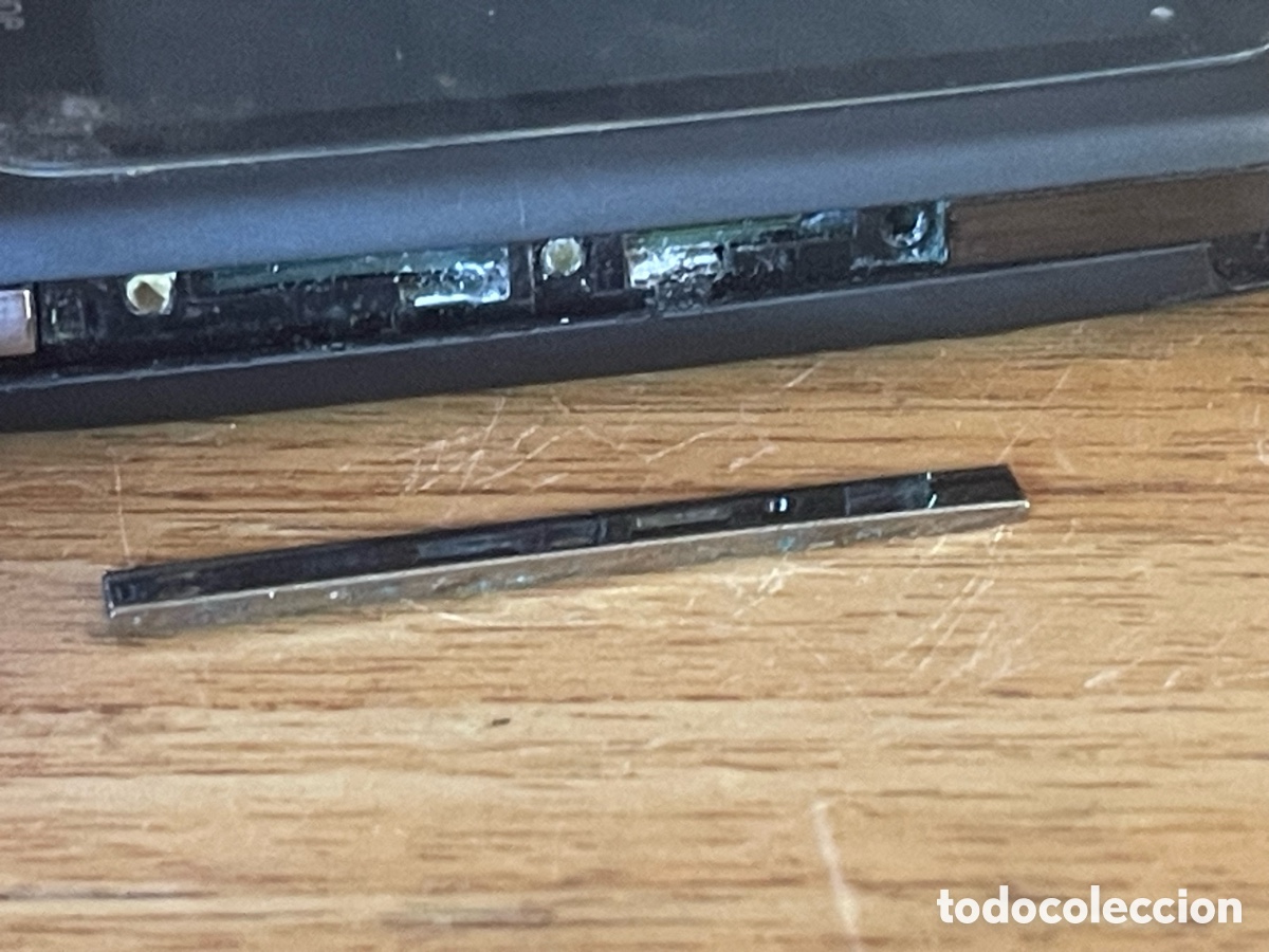 Segunda mano: Tel&eacute;fono HTC Vodafone compacto - Foto 6