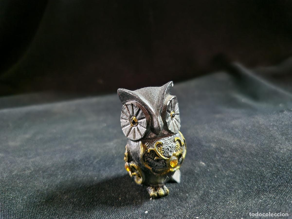 Segunda mano: BONITO BUHO DE PORCELANA DECORATIIVO.