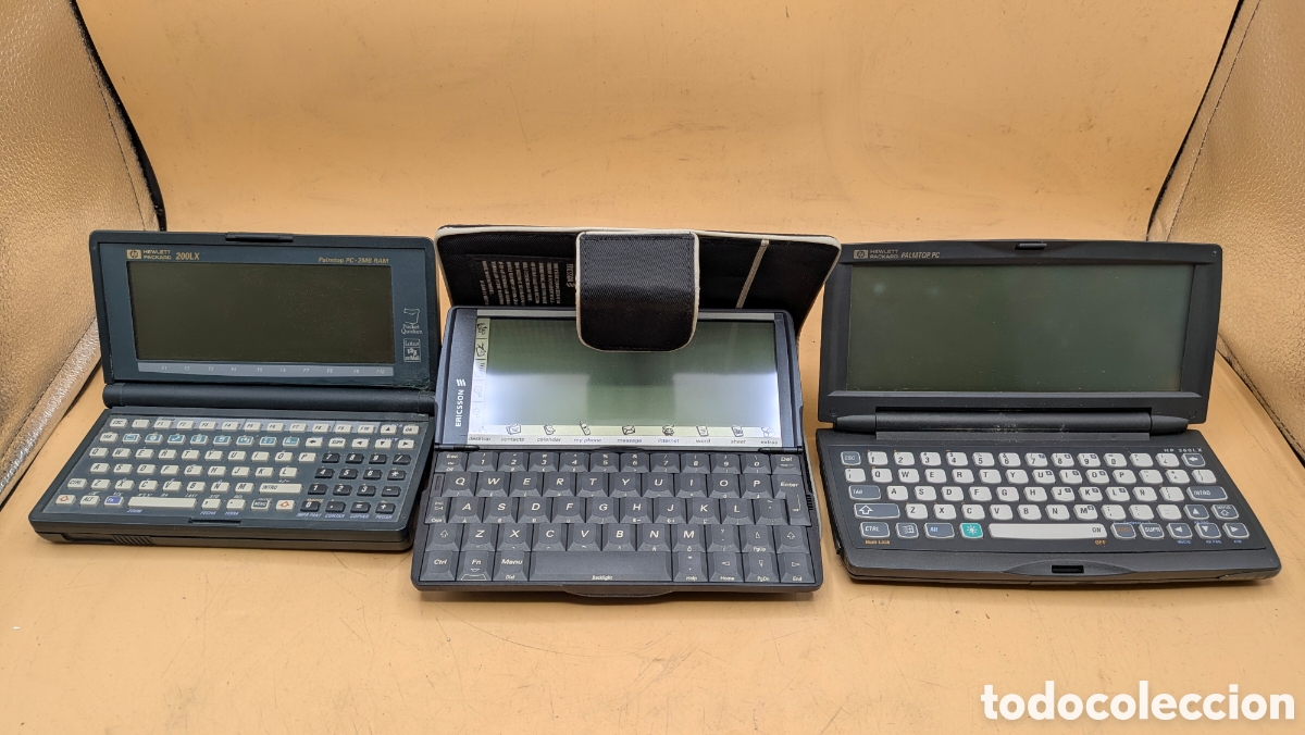 Segunda mano: ERICSSON MC218 DISPOSITIVO HIST&Oacute;RICO 1999 PDA + 2 HP