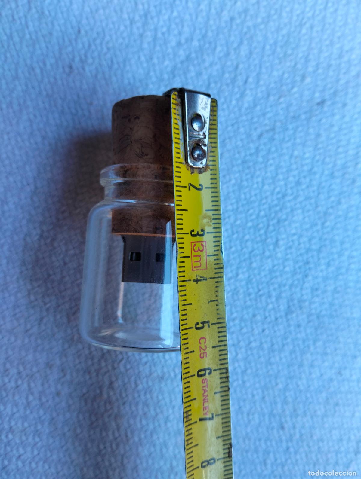 Segunda mano: Curioso pen drive de propaganda en interior de botella de cristal con corcho - Foto 3