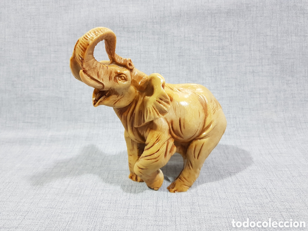 Segunda mano: ELEFANTE DECORATIVO &iquest;MARMOLINA? &iquest;RESINA?