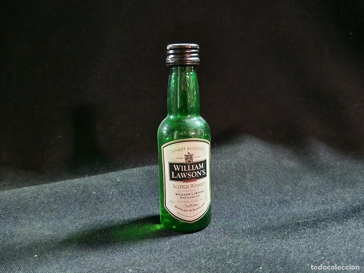 Segunda mano: BONITO BOTELLA MINI DE LICOR. COLECCIONABLE. WILLIAM LAUWSO'ES SCOTCH WHISKY.