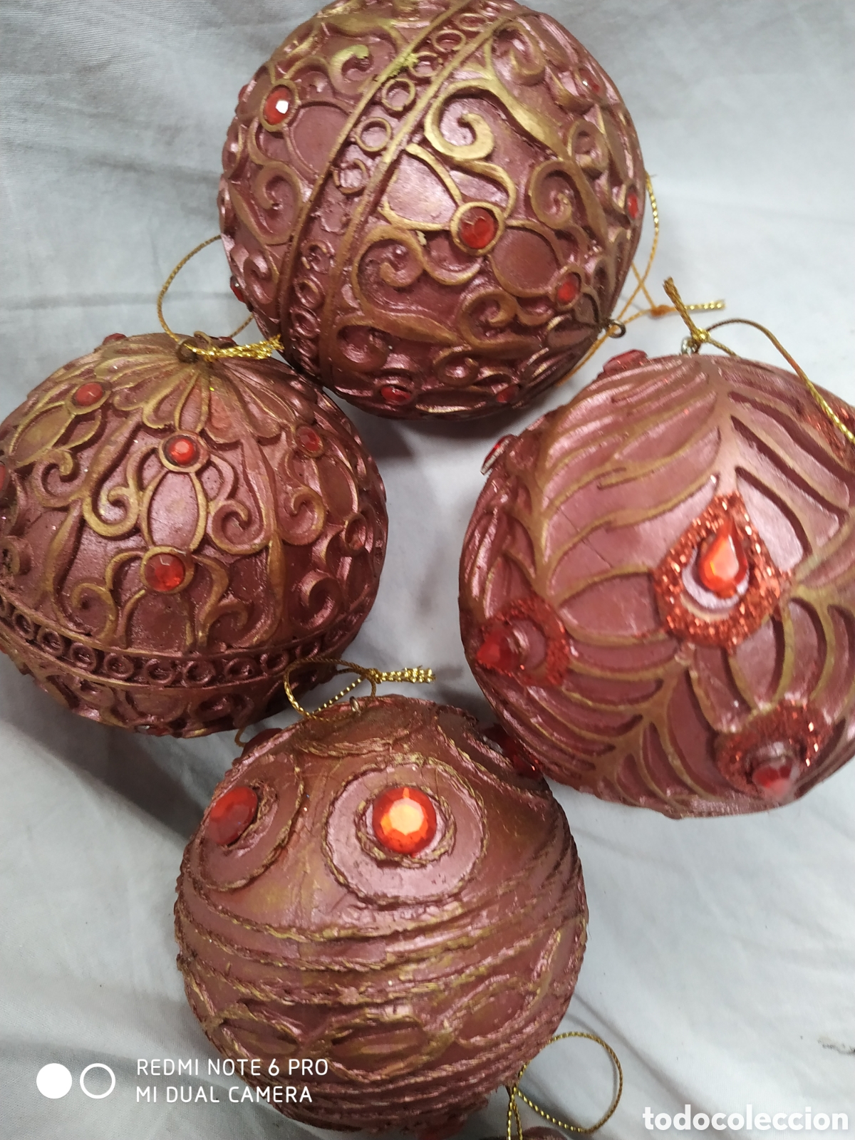 Segunda mano: Lote de 5 bolas navide&ntilde;as