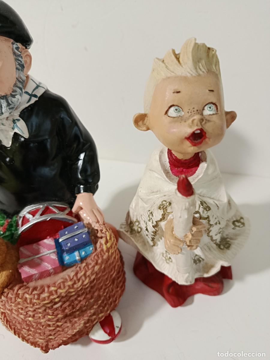 Segunda mano: FIGURAS DE OLENTZERO Y MONAGUILLO CANTANDO - Foto 2