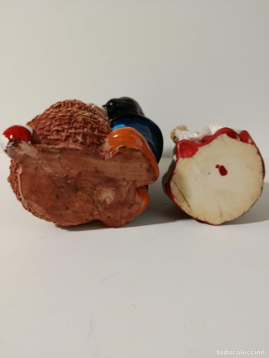 Segunda mano: FIGURAS DE OLENTZERO Y MONAGUILLO CANTANDO - Foto 7