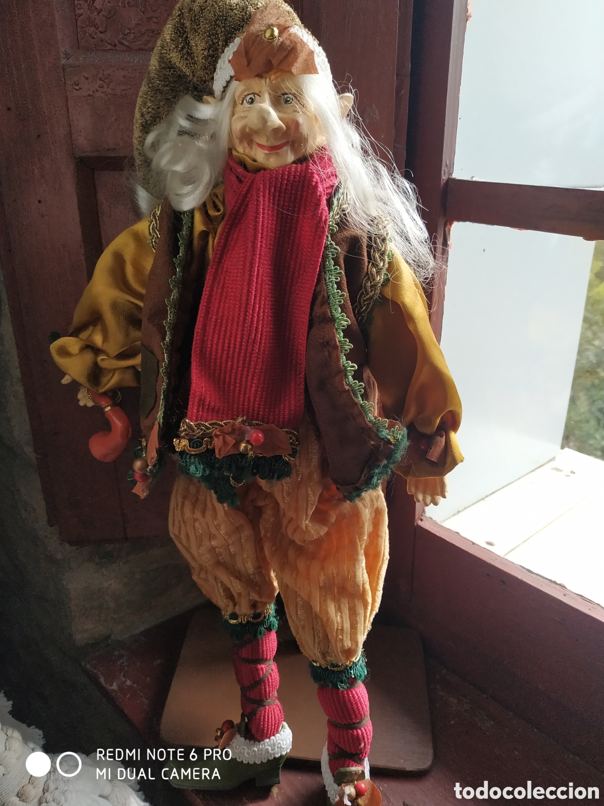 Segunda mano: Elfo de navidad con posici&oacute;n - Foto 1