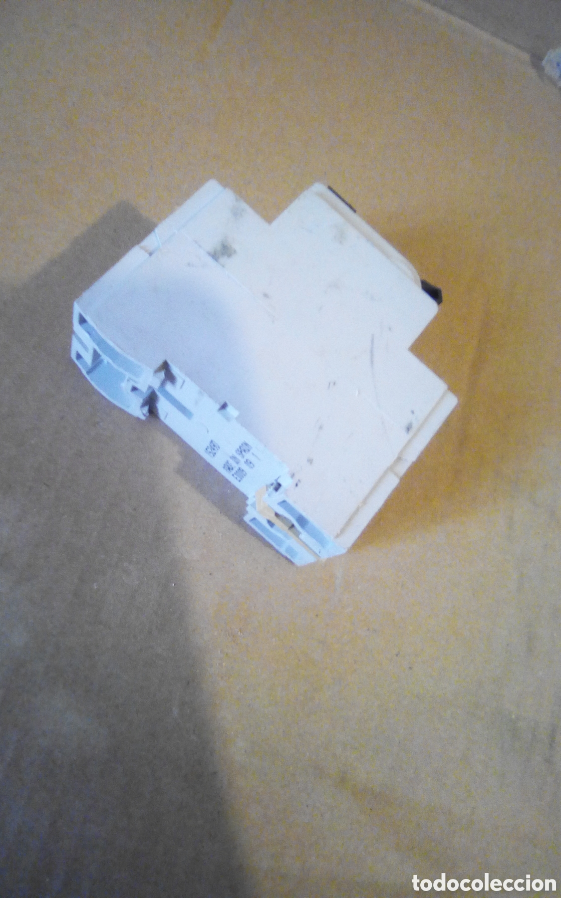 Segunda mano: Autom&aacute;tico diferencial. Merl&iacute;n Gerin. Multi 9. 25 A. 0,030 A. 230 V. - Foto 2