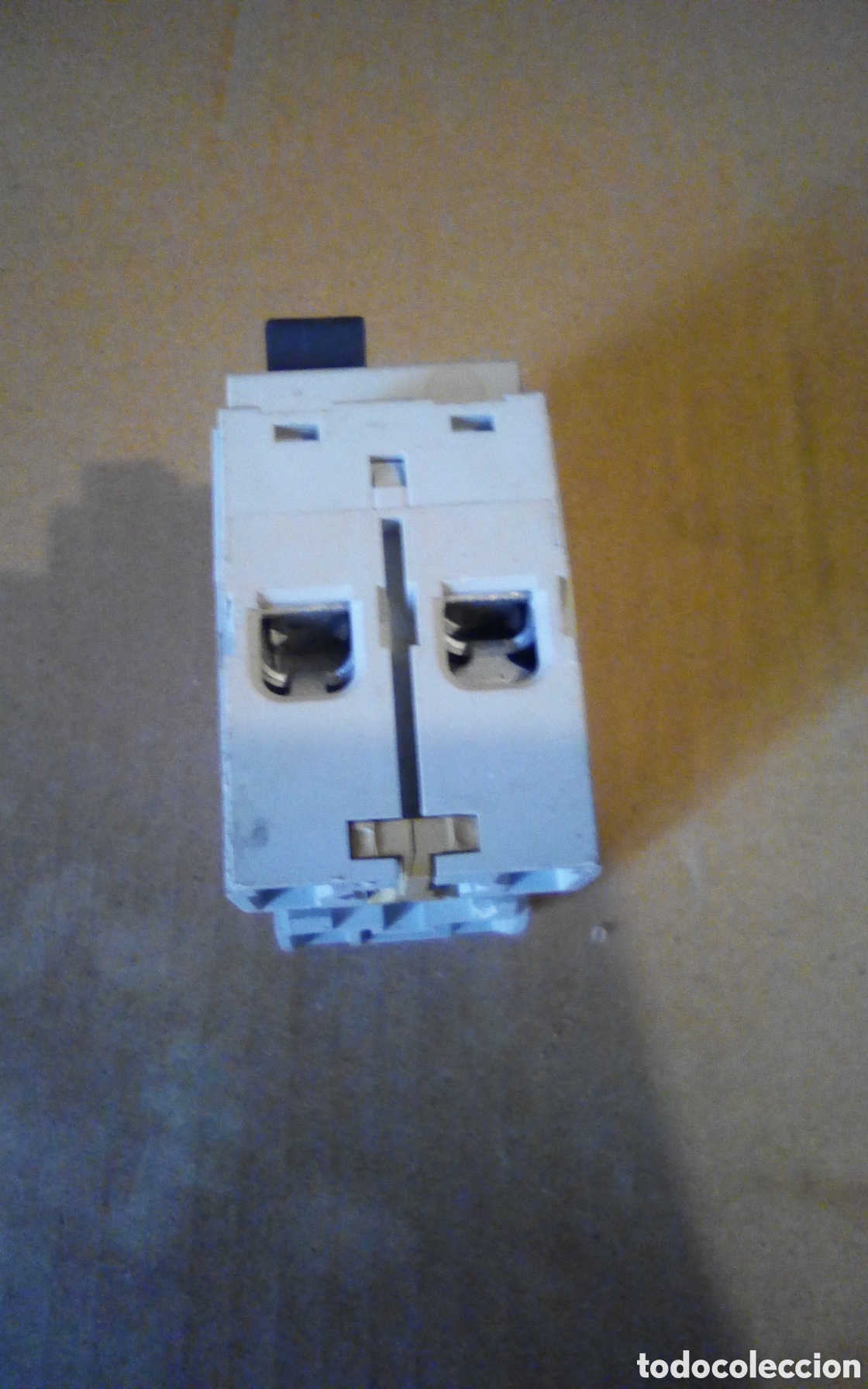Segunda mano: Autom&aacute;tico diferencial. Merl&iacute;n Gerin. Multi 9. 25 A. 0,030 A. 230 V. - Foto 4