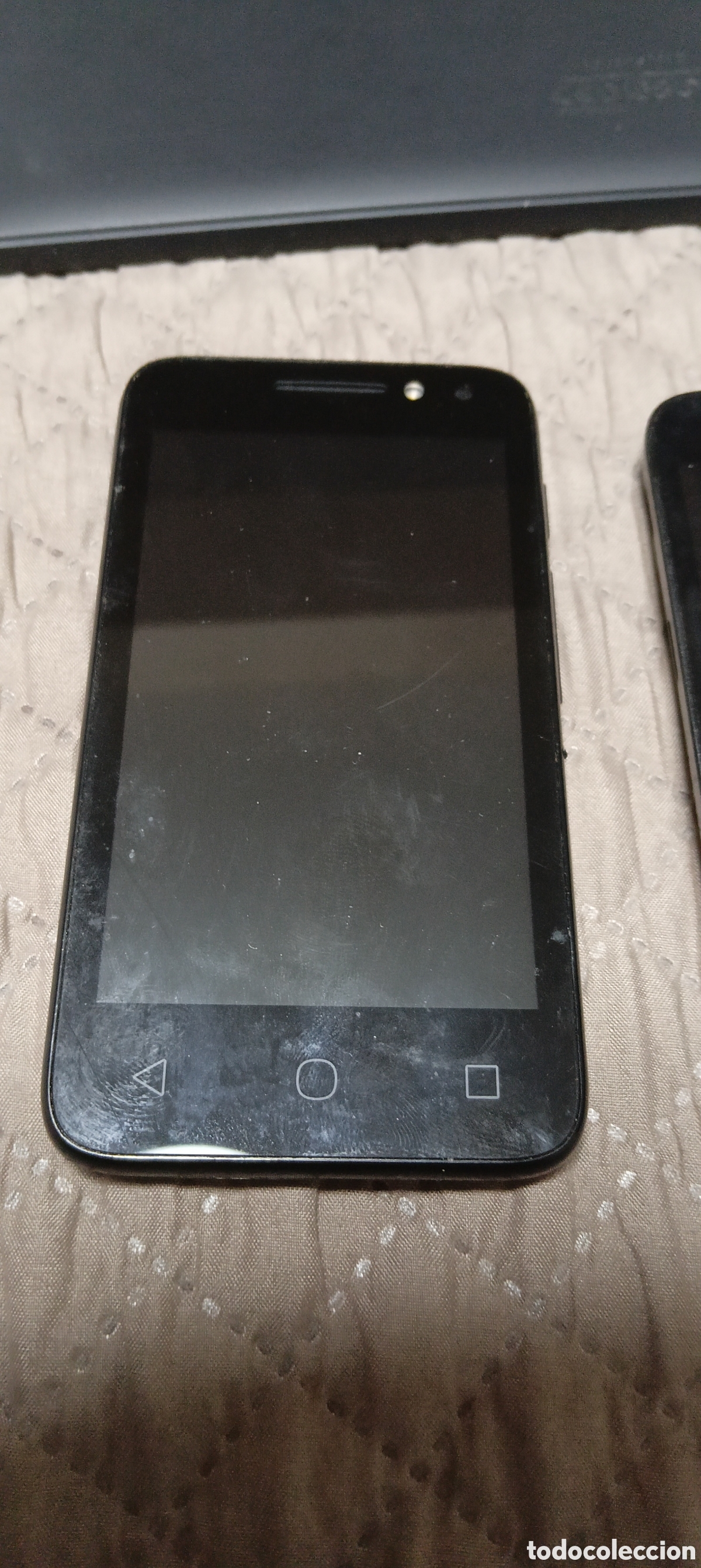 Segunda mano: Lote 3 m&oacute;viles y 1 tablet - Foto 5