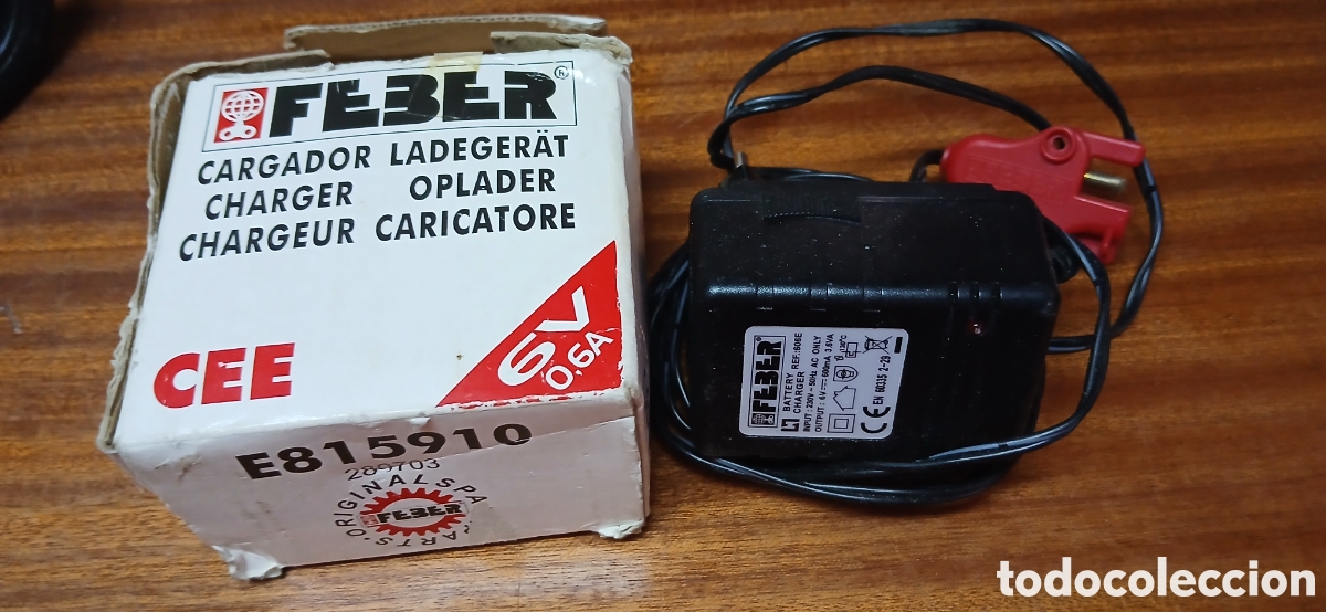 Segunda mano: CARGADOR FEBER 6 V PARA COCHE o MOTO BATERIA, EN SU CAJA ORIGINAL