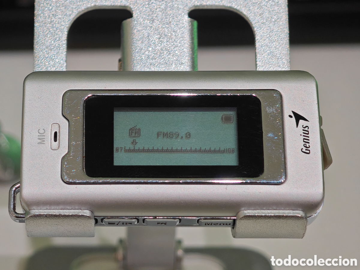Segunda mano: Reproductor MP3 Genius 1GB Retro - Foto 6