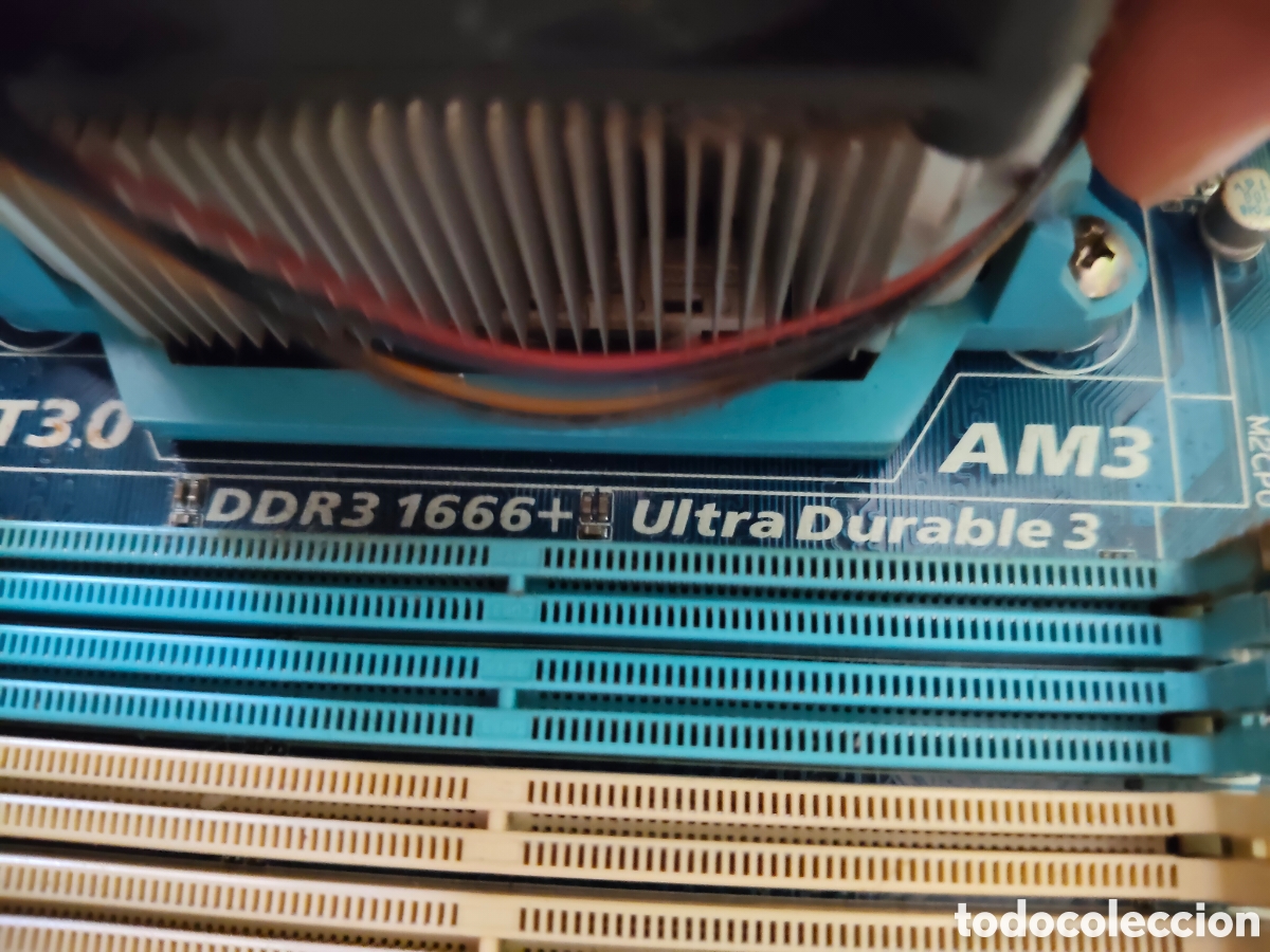 Segunda mano: Placa base gigabyte Ga-ma770t-ud3 - Foto 2