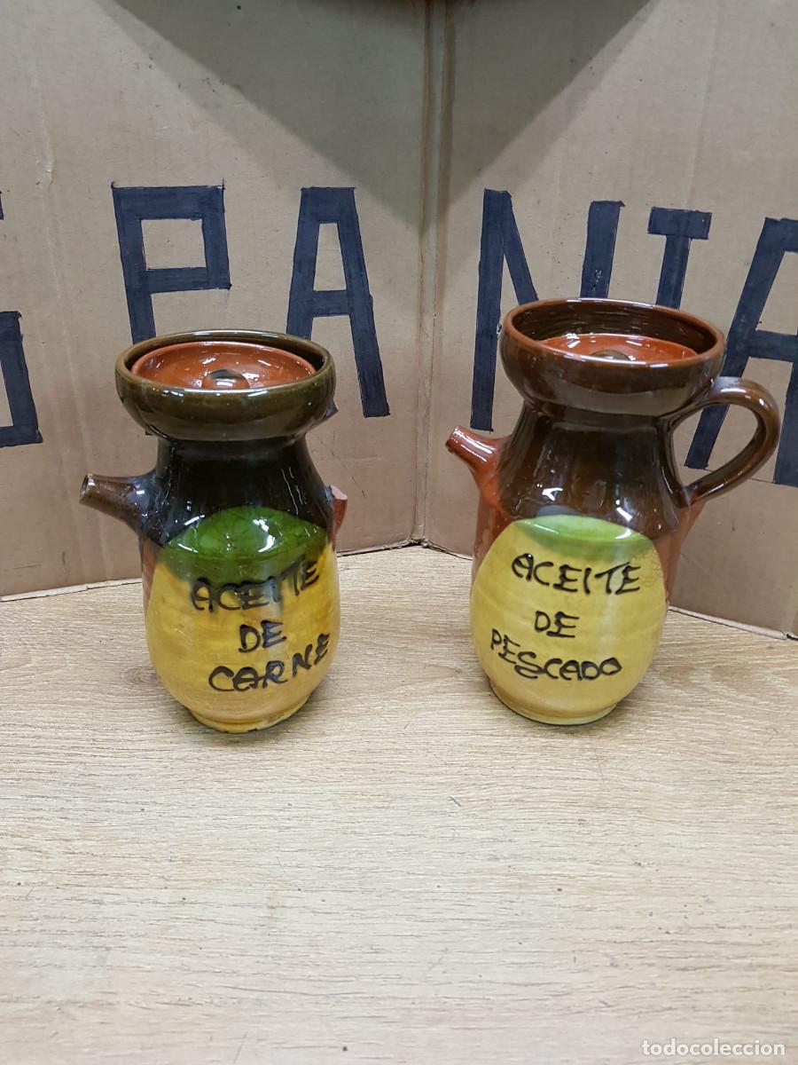 Segunda mano: PAREJA DE BOTES DE ACEITE DE CARNE Y DE ACEITE DE PESCADO