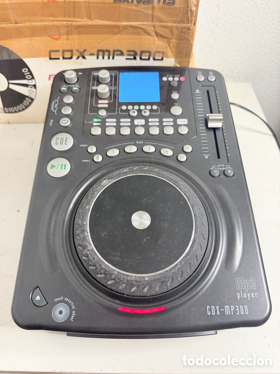 Segunda mano: Akiyama CDX-MP 300 DJ