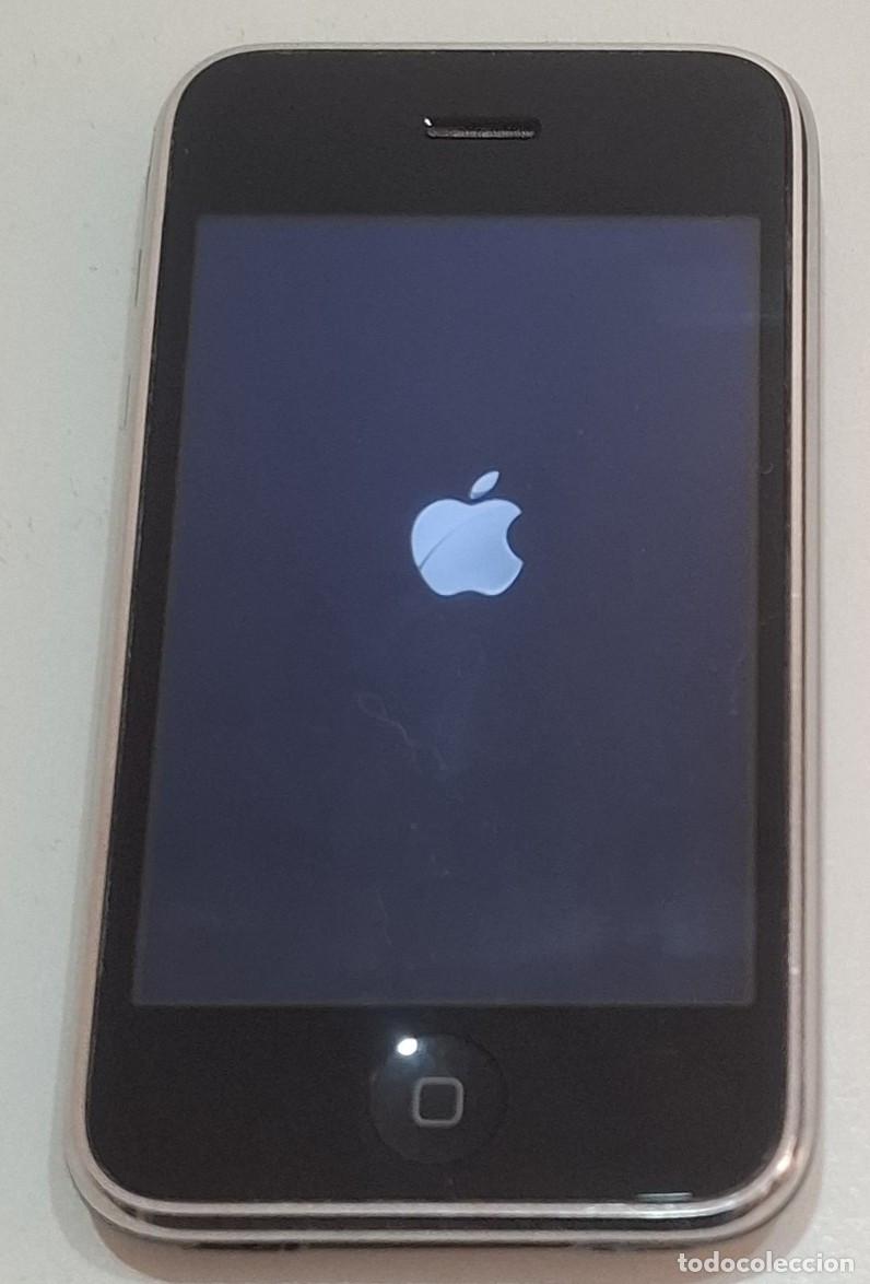Segunda mano: TELEFONO M&Oacute;VIL IPONE 3G S NEGRO 16GB CON SU CAJA ORIGINAL