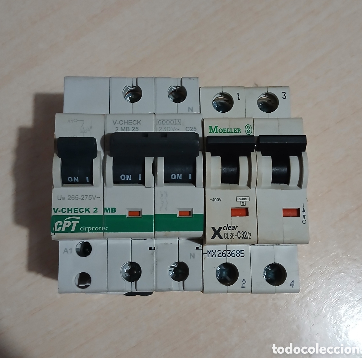 Segunda mano: Cuadro electrico completo con mecanismos - Foto 7