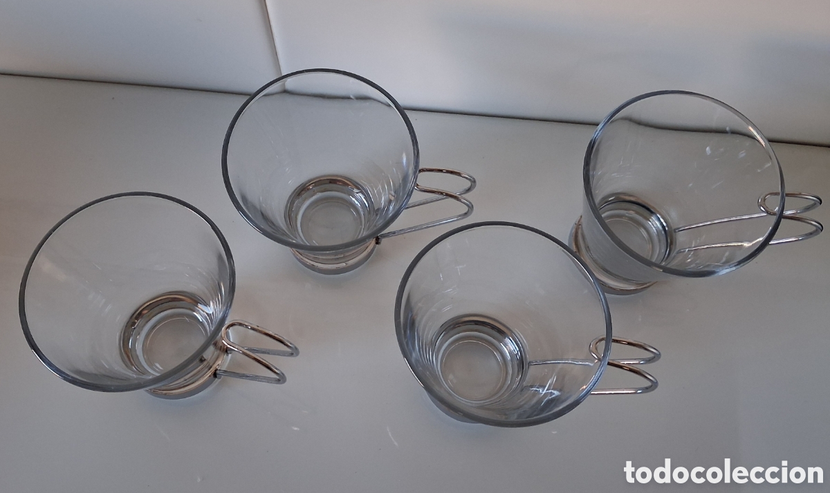 Segunda mano: 4 tazas de cristal con asa de metal - Foto 2