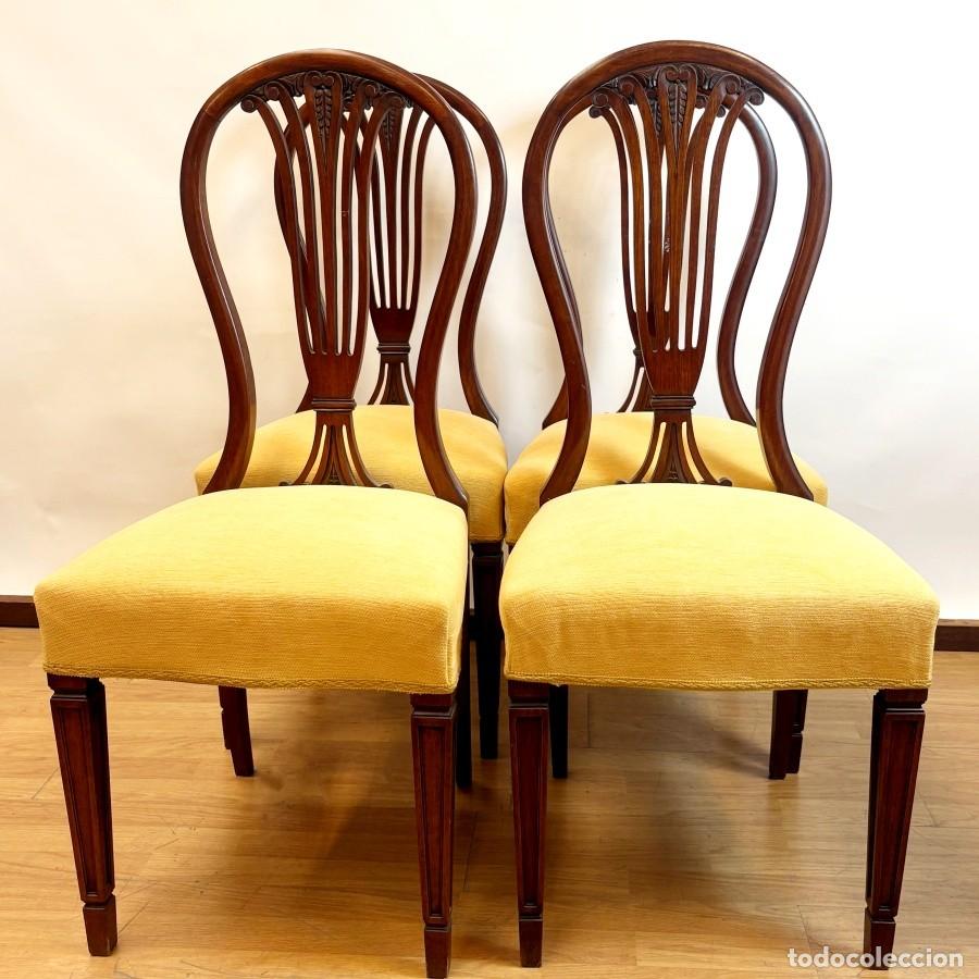 Segunda mano: Lote Cuatro Sillas Cl&aacute;sicas de Madera