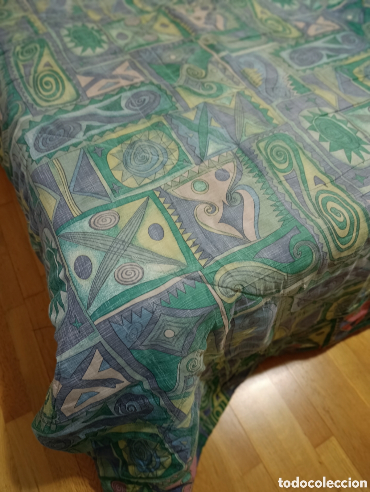 Segunda mano: Colcha de cama individual reversible - Foto 4