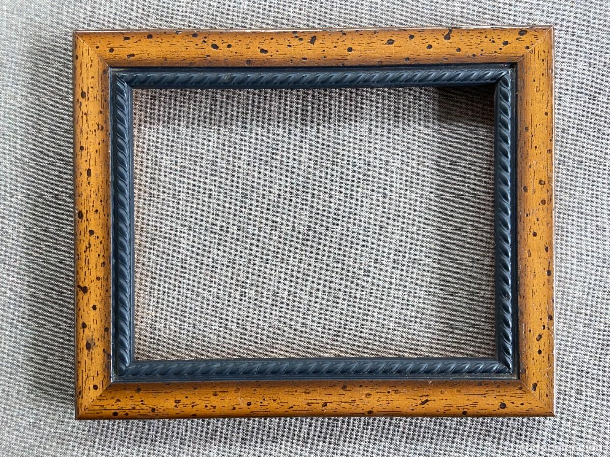 Segunda mano: Marco Nogal Te&ntilde;ido R&uacute;stico con Cord&oacute;n - 42 x 24,5 cm