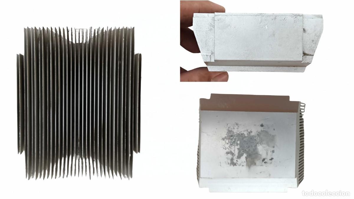 Segunda mano: DISIPADOR PASIVO DE ALUMINIO - ALETAS FINAS PARALELAS - 12 X 10 CM - &Eacute;POCA 1998-2010