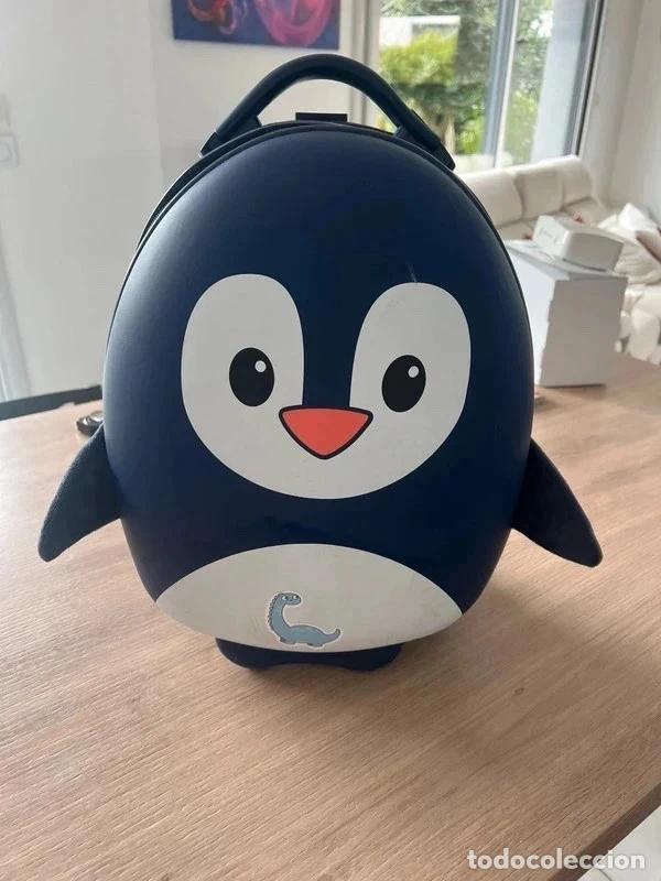 Segunda mano: Bonita maleta infantil con dise&ntilde;o de ping&uuml;ino