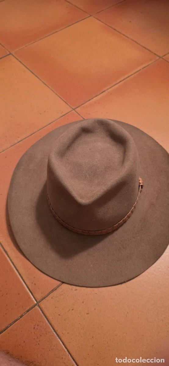 Segunda mano: Precioso sombrero australiano Akubra