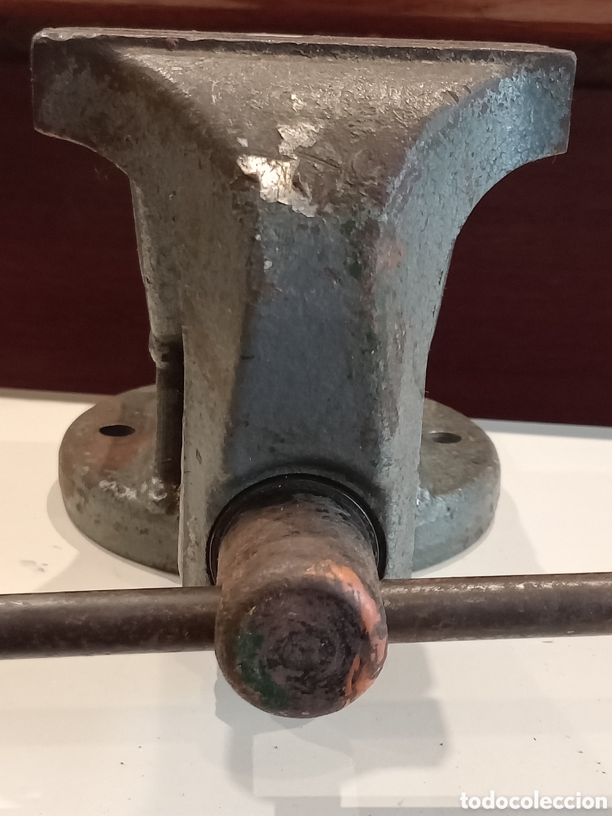 Segunda mano: Tornillo de banco Bellota 100 - Foto 3
