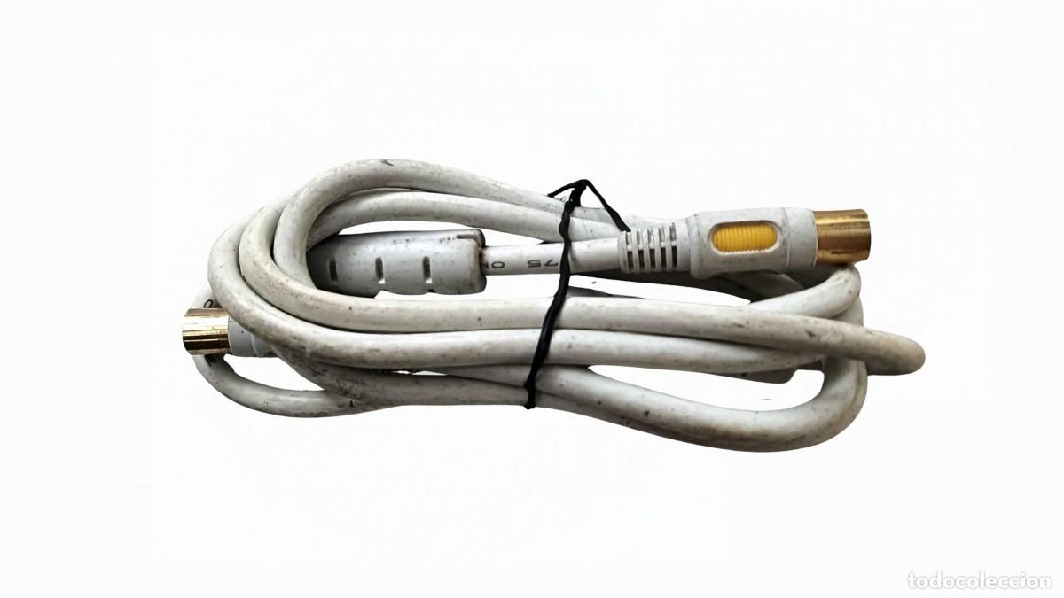 Segunda mano: CABLE COAXIAL DE ANTENA DE TELEVISI&Oacute;N - CONECTOR IEC 75 OHMIOS - Foto 1