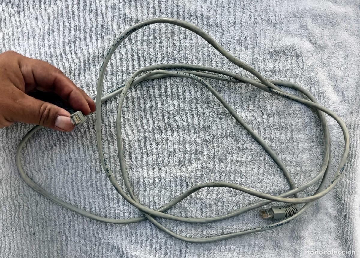Segunda mano: CABLE DE RED ETHERNET RJ45 - 300 CM - COLOR GRIS - CONECTORES CON PROTECTOR - Cable directo