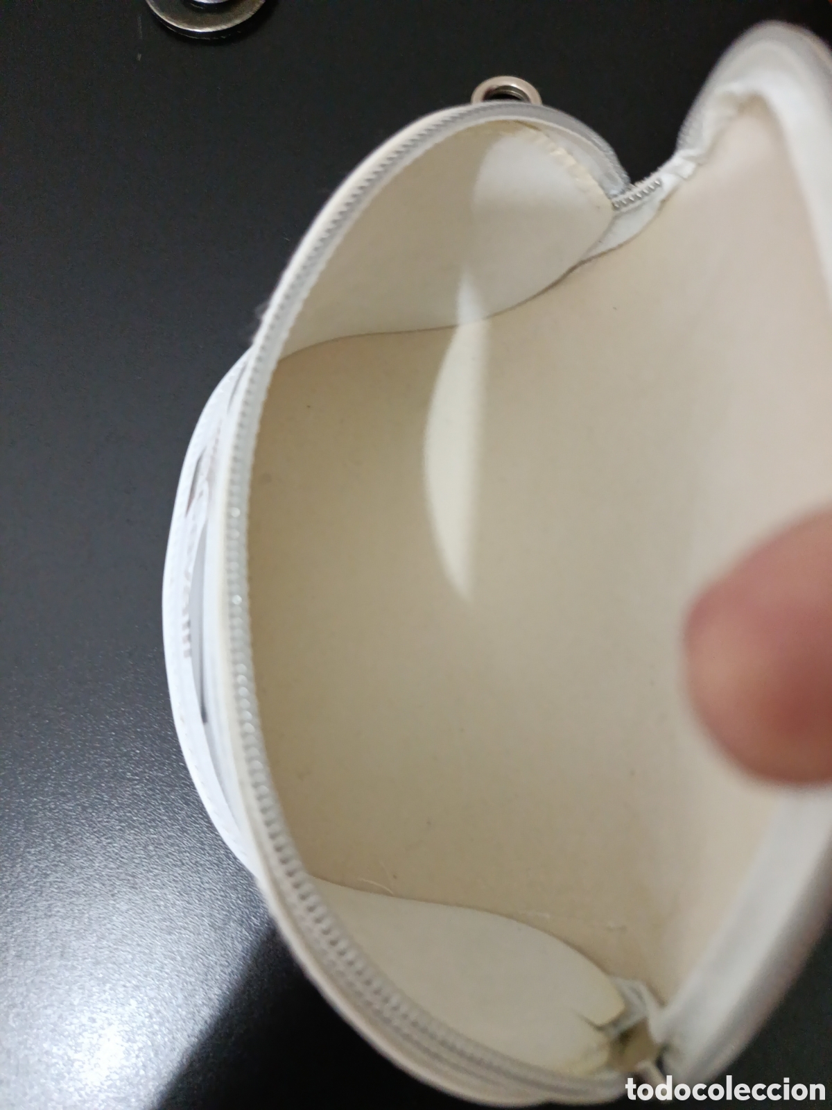 Segunda mano: Funda de Gafas de Sol o Graduadas marca Just Cavalli - Foto 7