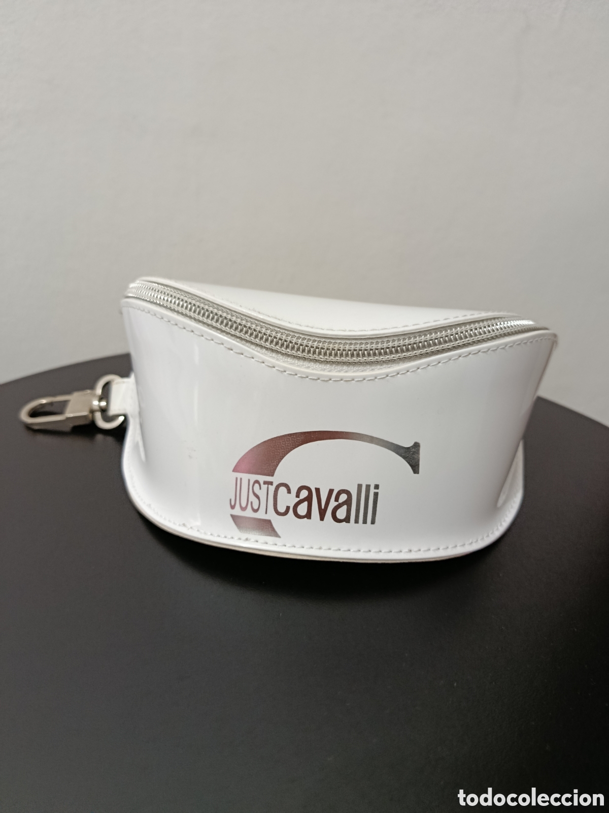Segunda mano: Funda de Gafas de Sol o Graduadas marca Just Cavalli - Foto 1