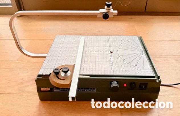 Segunda mano: M&aacute;quina de corte de porexpan. - Foto 2